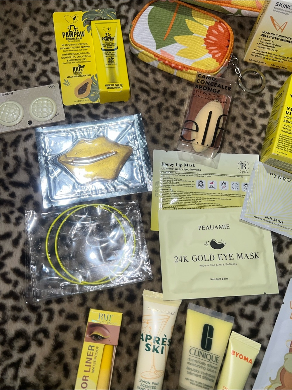19 piece yellow beauty bundle - Picture 5 of 6